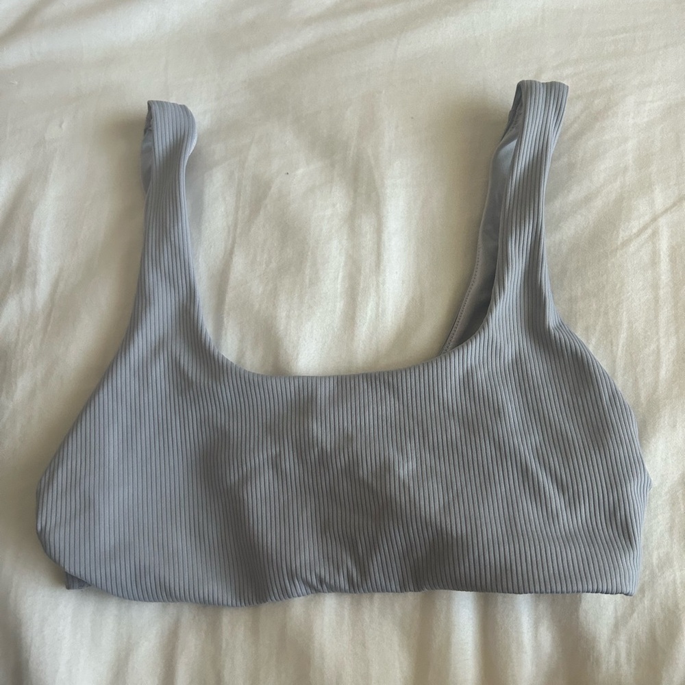 NW Victoria’s Secret bathing suit top